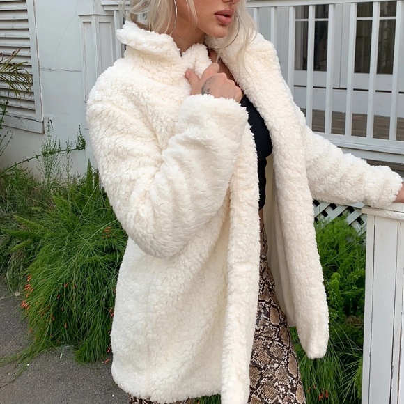 Cozy Button up Teddy Oversized collared Jacket Coat - Picture 3 of 13